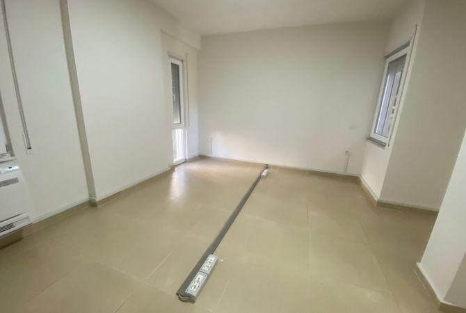 Ambient biznesi me qera 3+1 ne Tirane - 900 Euro