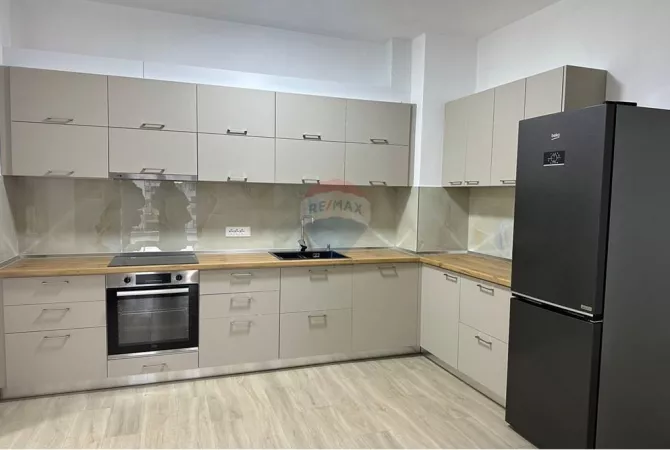 Casa in affitto 2+1 a Tirana - 800 Euro
