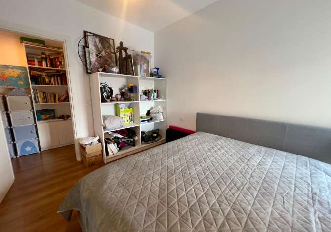 Shtepi me qera 2+1 ne Tirane - 750 Euro