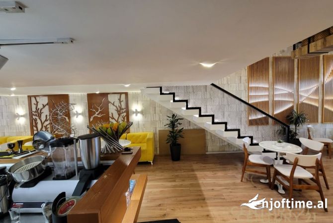 LOKAL PER QIRA PRANE GJIMNAZIT PARTIZANI!