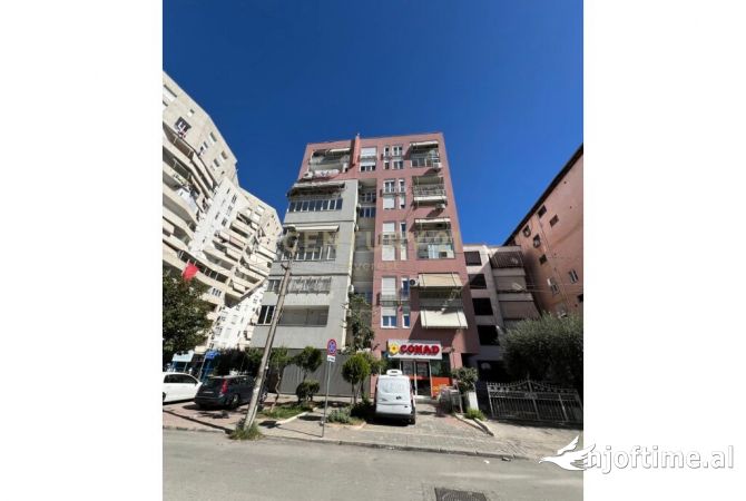 Shtepi ne shitje 2+1 ne Tirane - 180,000 Euro