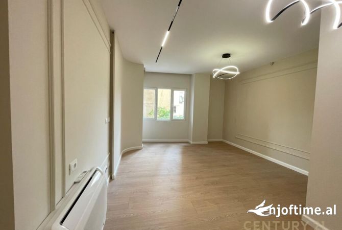 Shtepi ne shitje 2+1 ne Tirane - 255,000 Euro