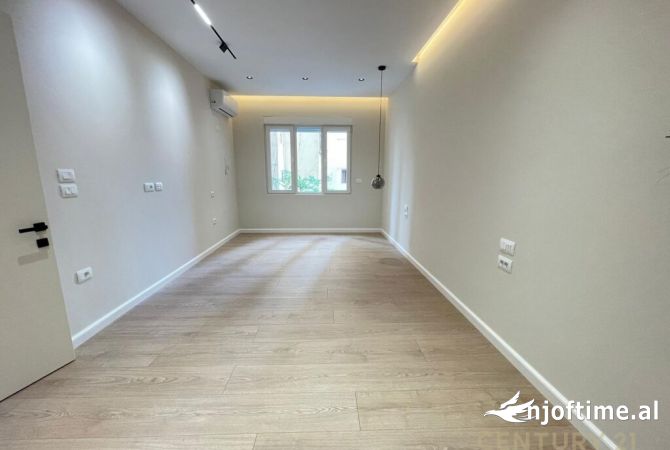 Shtepi ne shitje 2+1 ne Tirane - 255,000 Euro