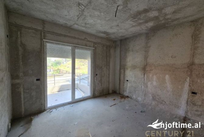 Shtepi ne shitje 2+1 ne Tirane - 165,000 Euro