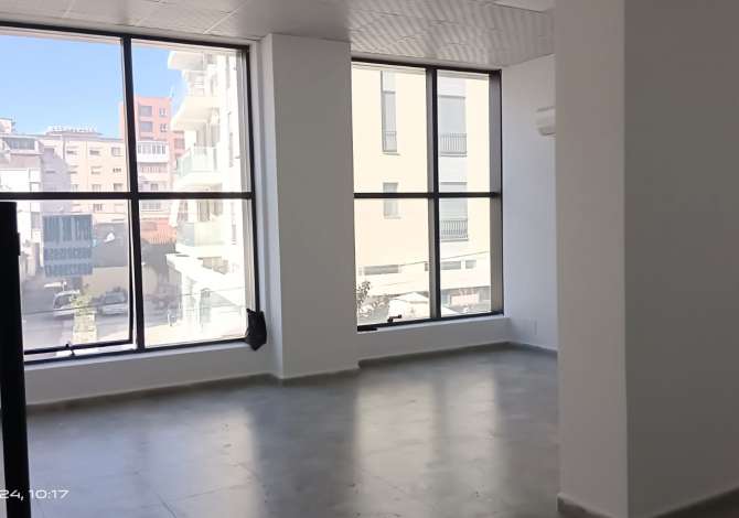 Ambient biznesi me qera 3+1 ne Tirane - 500 Euro
