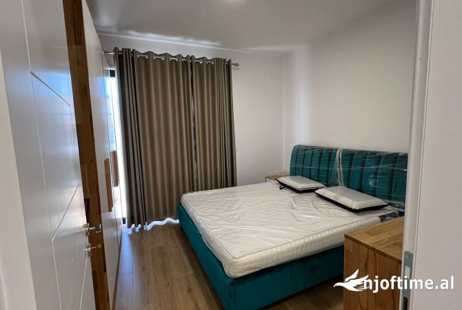 Shtepi me qera 2+1 ne Tirane - 700 Euro