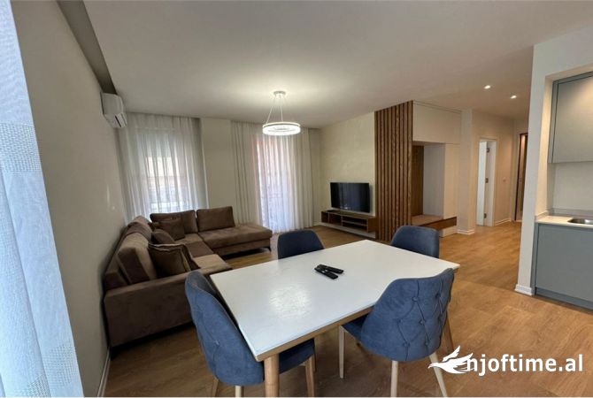 Shtepi me qera 1+1 ne Tirane - 700 Euro