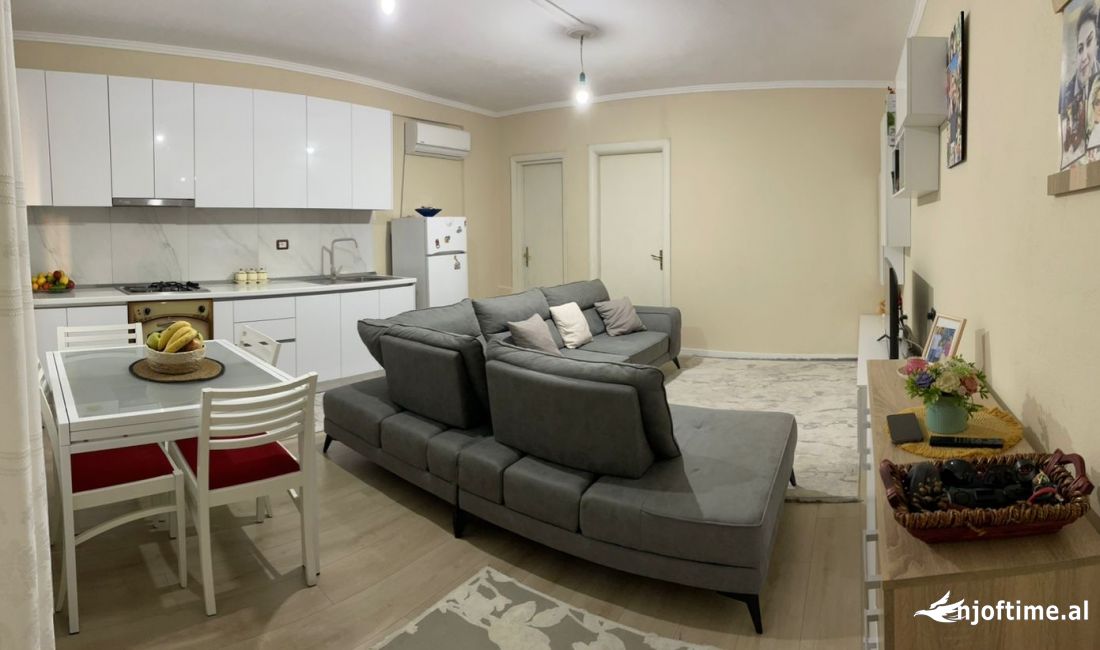 Shtepi me qera Apartament ne Tirane, 1+1, Mobilimi E mobiluar, Pagesa 420  Euro.