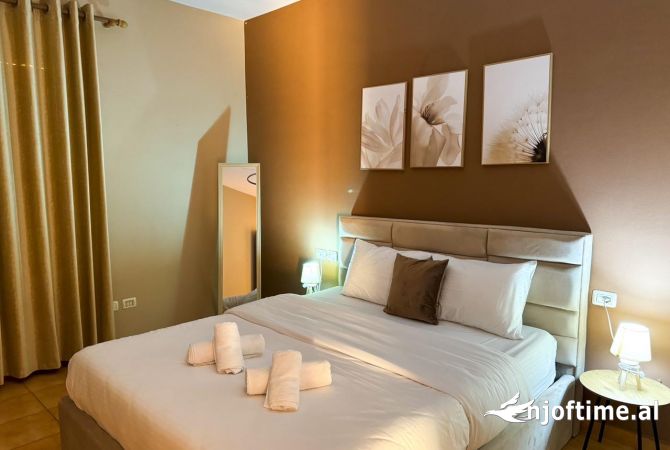 Shtepi ne shitje Apartament ne Tirane, 1+1, Mobilimi E mobiluar, Pagesa 183,000  Euro.