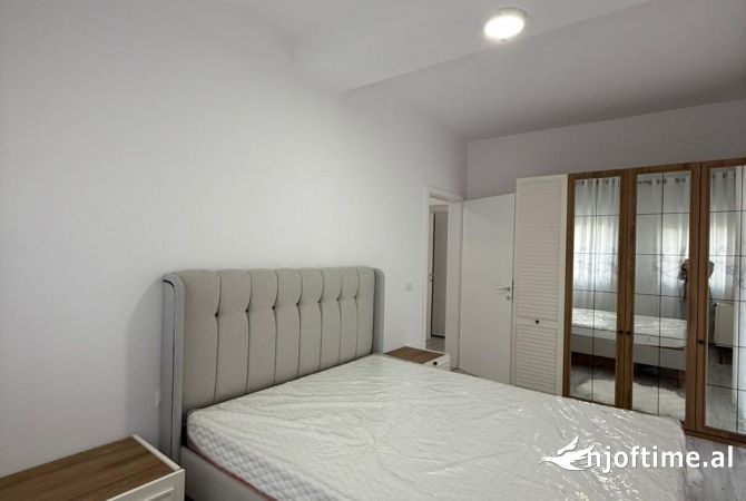 Shtepi ne shitje 3+1 ne Tirane - 350,000 Euro
