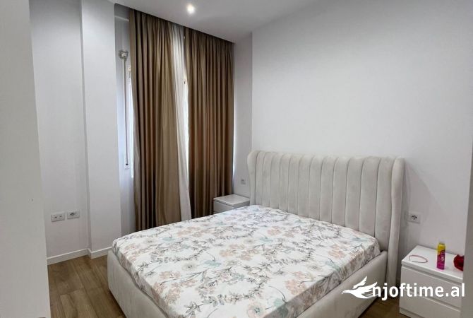 Shtepi me qera 1+1 ne Tirane - 600 Euro