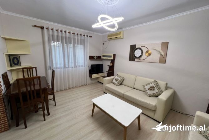 Shtepi ne shitje 1+1 ne Tirane - 110,000 Euro