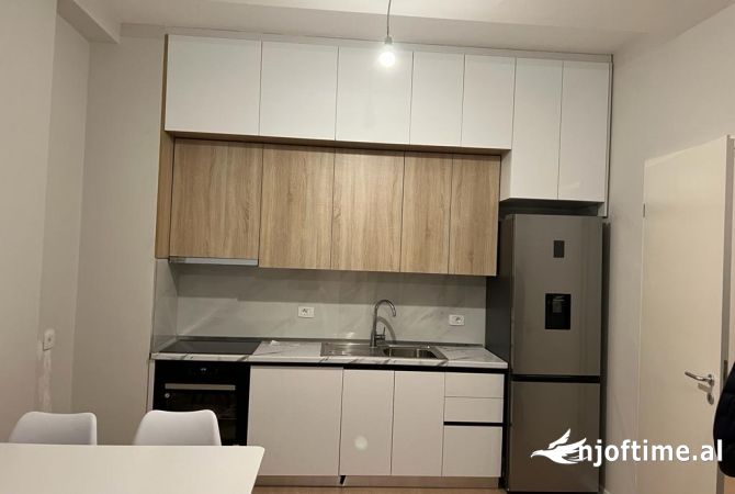 Shtepi ne shitje 2+1 ne Tirane - 235,000 Euro