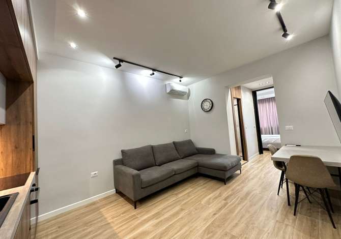 Shtepi me qera Apartament ne Tirane, 1+1, Mobilimi E mobiluar, Pagesa 400  Euro.