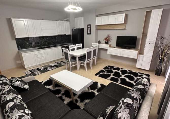 Shtepi me qera 2+1 ne Tirane - 350 Euro