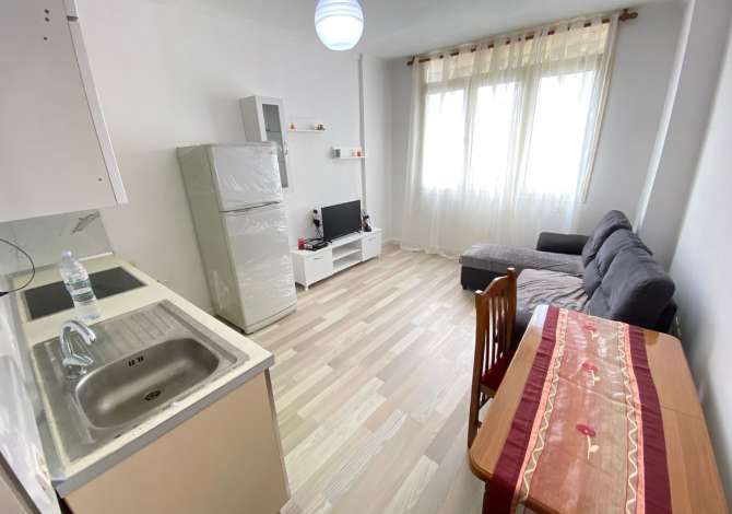 Shtepi me qera 1+1 ne Tirane - 30,000 Leke
