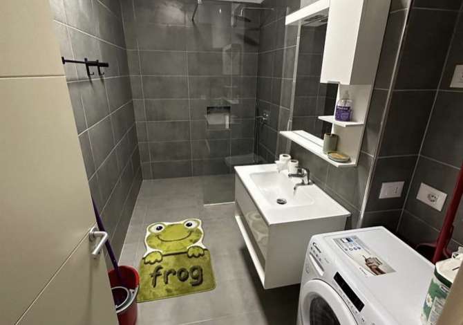 Shtepi me qera Apartament ne Tirane, 1+1, Mobilimi E mobiluar, Pagesa 350  Euro.