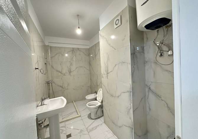 Shtepi me qera Apartament ne Tirane, 1+1, Mobilimi E mobiluar, Pagesa 400  Euro.