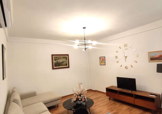 Shtepi me qera 1+1 ne Tirane - 350 Euro