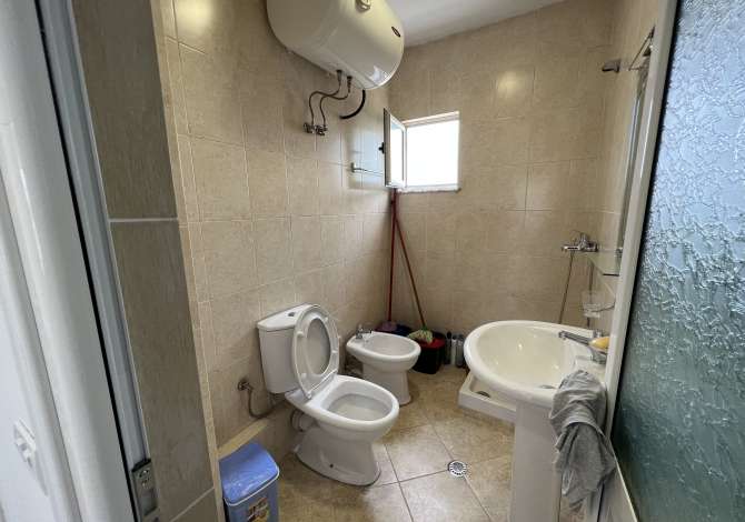 Shtepi me qera Apartament ne Tirane, 2+1, Mobilimi E mobiluar, Pagesa 600  Euro.