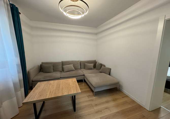 Shtepi me qera 1+1 ne Tirane - 40,000 Leke