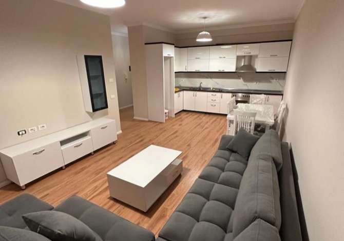 Shtepi me qera 2+1 ne Tirane - 550 Euro