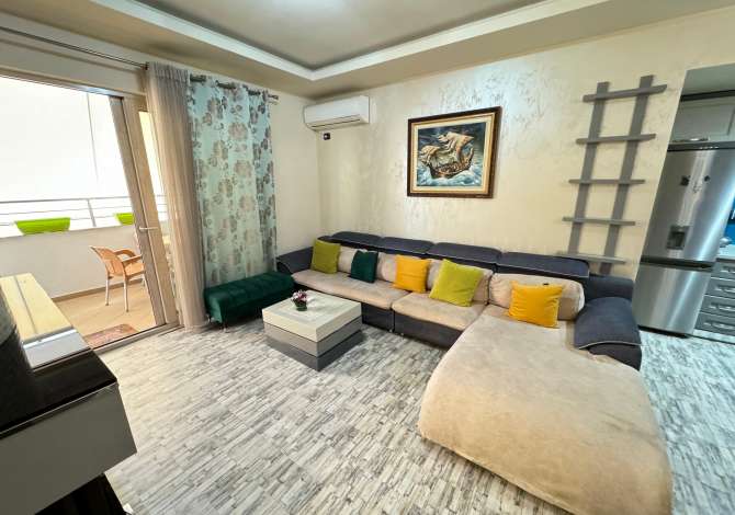 Shtepi me qera 2+1 ne Tirane - 550 Euro