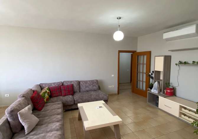 Shtepi me qera 2+1 ne Tirane - 600 Euro