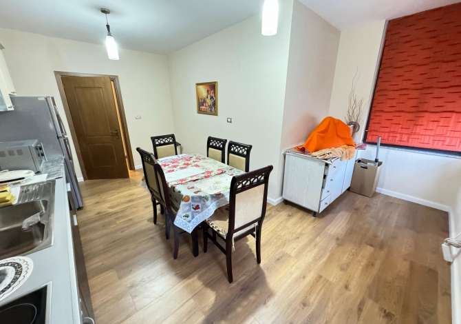 Shtepi me qera 2+1 ne Tirane - 500 Euro