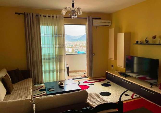 Shtepi me qera 1+1 ne Tirane - 450 Euro