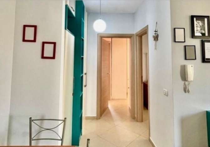 Shtepi me qera 2+1 ne Tirane - 650 Euro