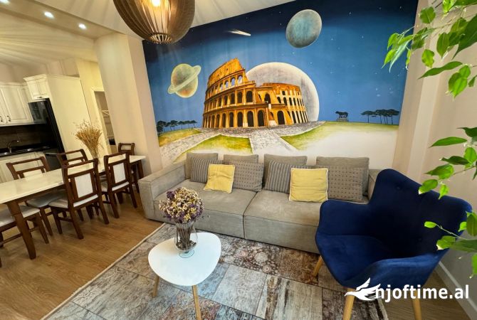 Shtepi me qera Apartament ne Tirane, 2+1, Mobilimi E mobiluar, Pagesa 800  Euro.