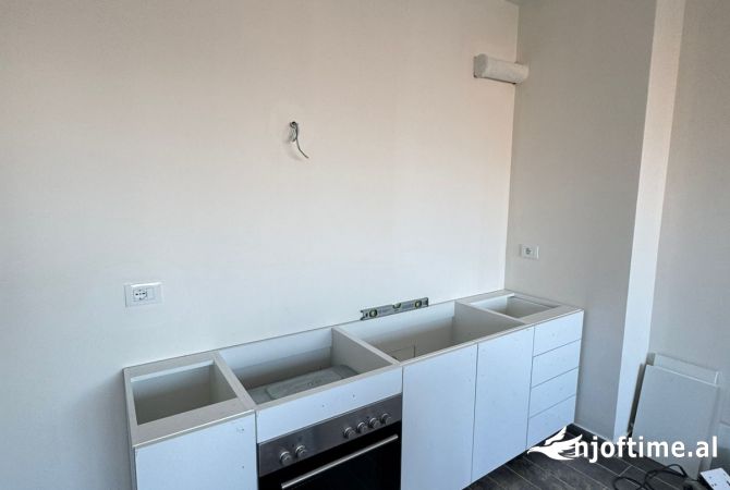 Shtepi me qera 2+1 ne Tirane - 500 Euro