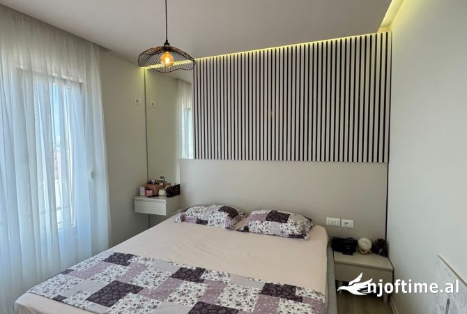 Shtepi ne shitje 2+1 ne Tirane - 260,000 Euro