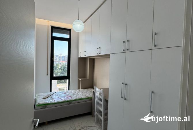 Shtepi me qera Apartament ne Tirane, 2+1, Mobilimi E mobiluar, Pagesa 550  Euro.