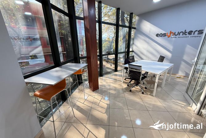 Ambient biznesi me qera 3+1 ne Tirane - 1,500 Euro