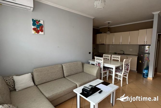 Shtepi ne shitje 2+1 ne Tirane - 115,000 Euro