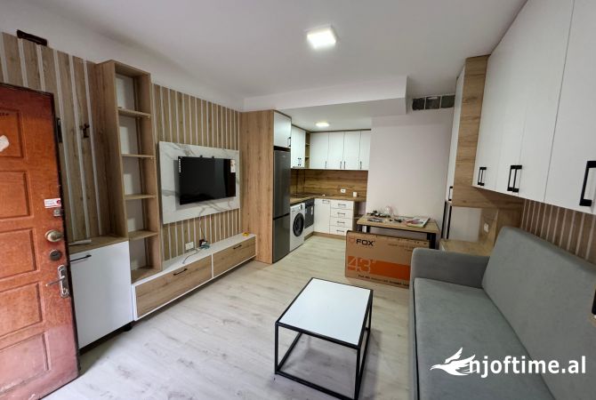 Shtepi me qera Garsoniere ne Tirane - 37,000 Leke