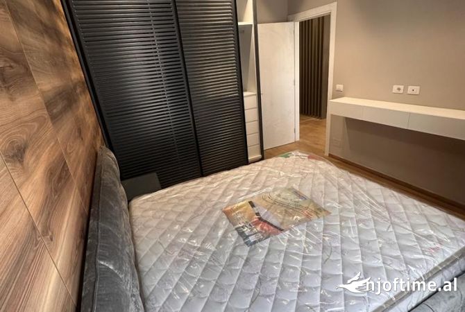 Shtepi me qera Apartament ne Tirane, 1+1, Mobilimi E mobiluar, Pagesa 500  Euro.