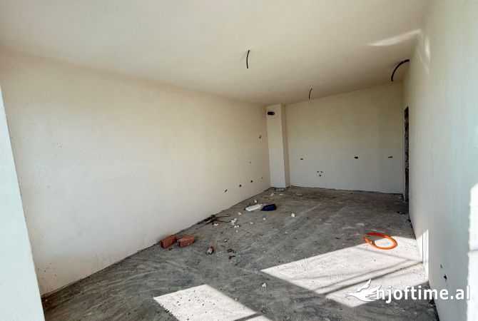 Shtepi ne shitje 2+1 ne Tirane - 120,000 Euro