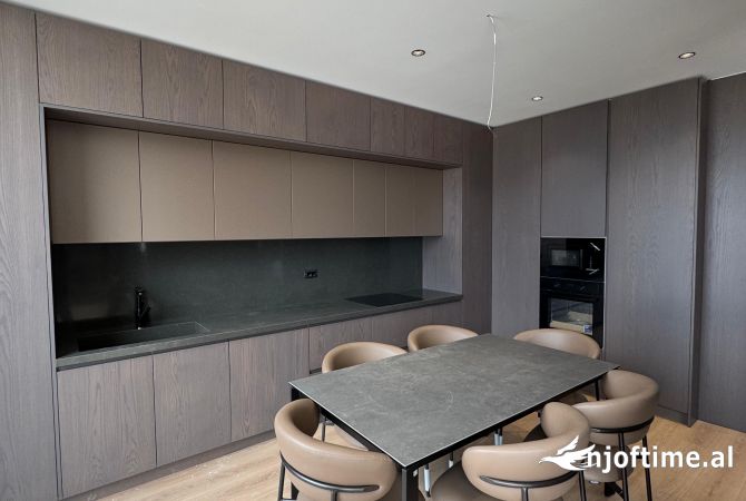 Shtepi me qera Apartament ne Tirane, 2+1, Mobilimi E mobiluar, Pagesa 170,000  Leke.