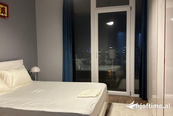 Shtepi me qera Apartament ne Tirane, 2+1, Mobilimi E mobiluar, Pagesa 800  Euro.