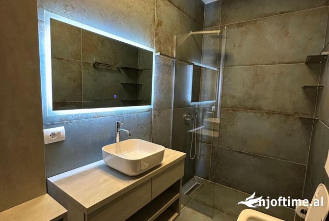 House for Rent 3+1 in Tirana - 2,300 Euro