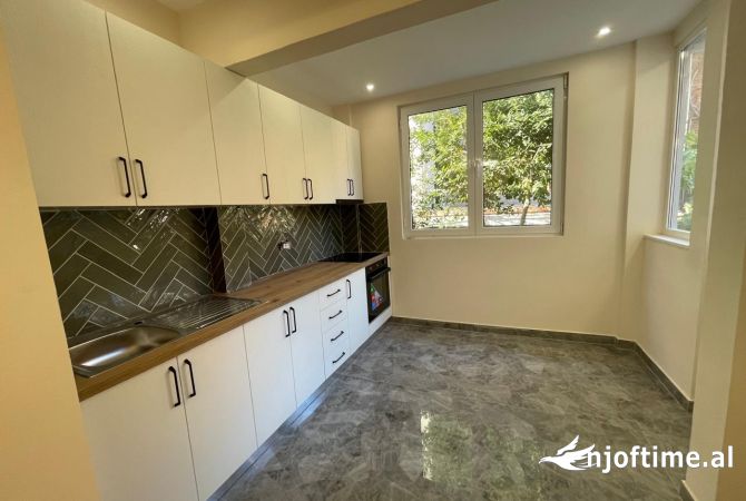 Shtepi ne shitje 2+1 ne Tirane - 140,000 Euro
