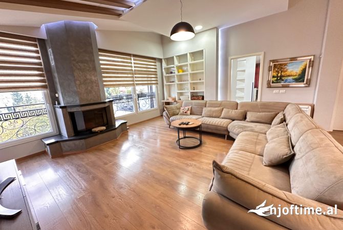 Shtepi me qera Apartament ne Tirane, 4+1, Mobilimi E mobiluar, Pagesa 100,000  Leke.