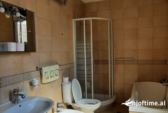 📣Qera Apartament 2+1+2📍Bllok 🛣️ Pran Whisky bar Tirana✨✨  2500 euro 