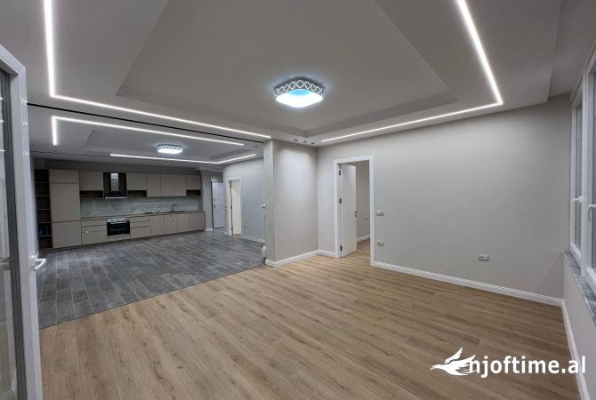 Shtepi ne shitje 3+1 ne Tirane - 280,000 Euro