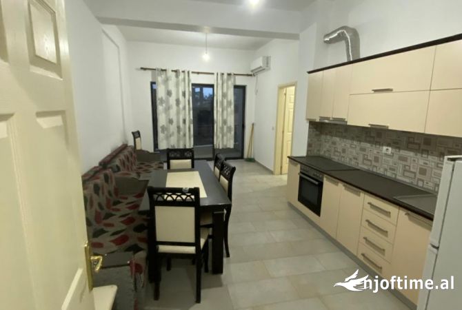 Shtepi ne shitje 2+1 ne Tirane - 140,000 Euro