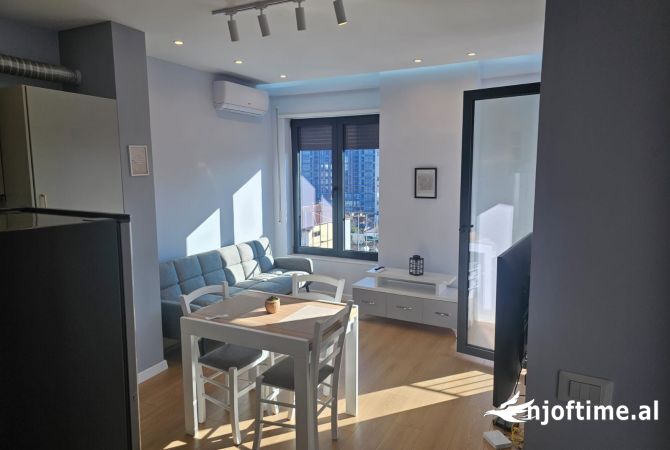 Shtepi me qera Apartament ne Tirane, 1+1, Mobilimi E mobiluar, Pagesa 500  Euro.