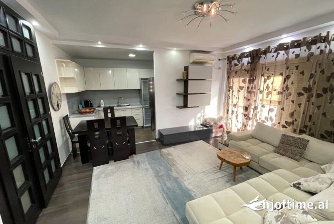 Shtepi me qera 2+1 ne Tirane - 500 Euro